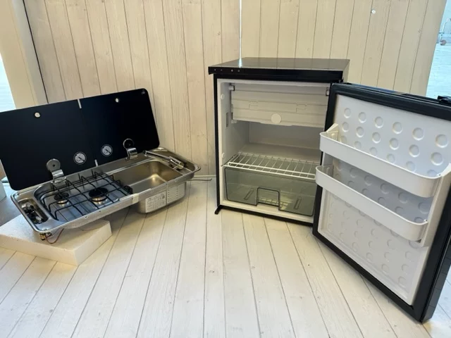 65 Litre Fridge & Sink Cooker Combination