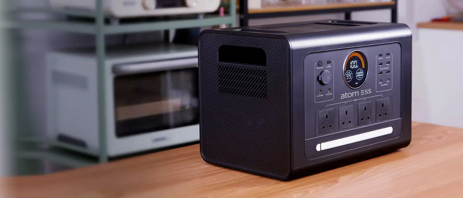 Atom ESS Boost 2200W Portable Power station - Image 4