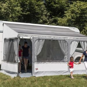 Fiamma front extension kit for awning side walls - 425cm