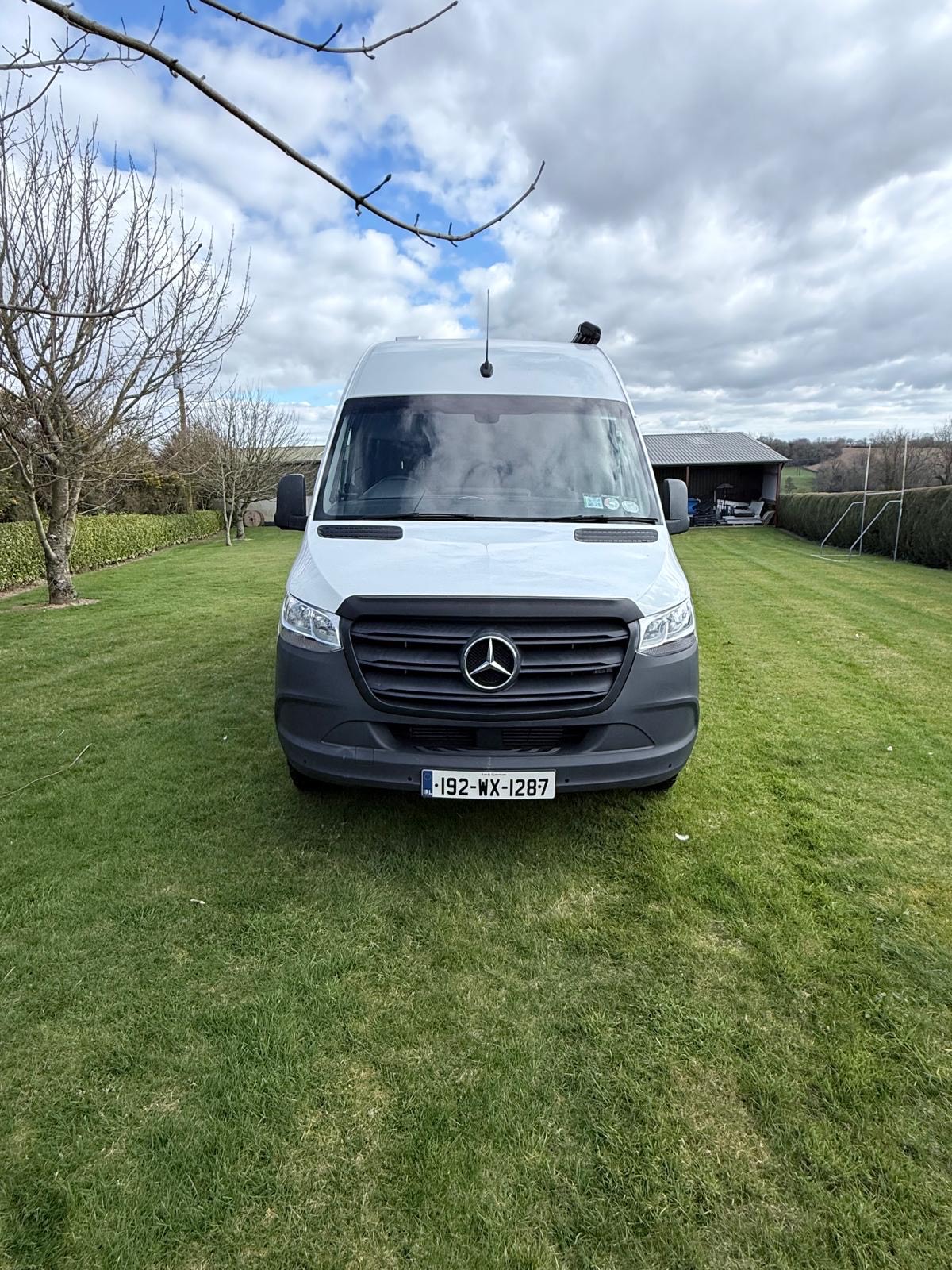 192 Mercedes Sprinter - Image 3