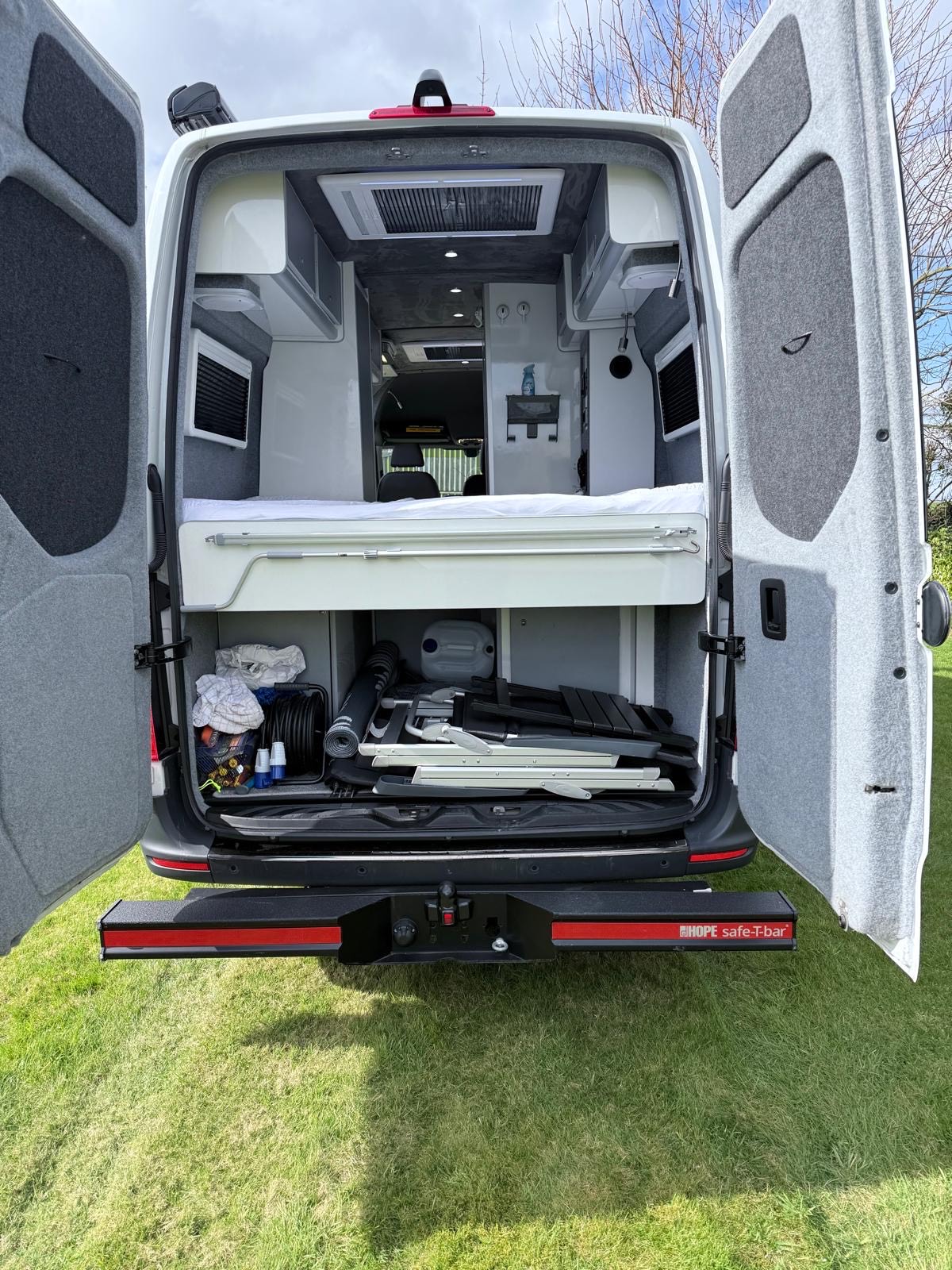 192 Mercedes Sprinter - Image 13
