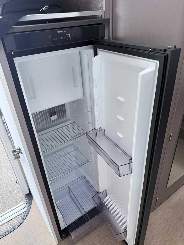251 BURSTNER LYSEO TD 736 - Image 7